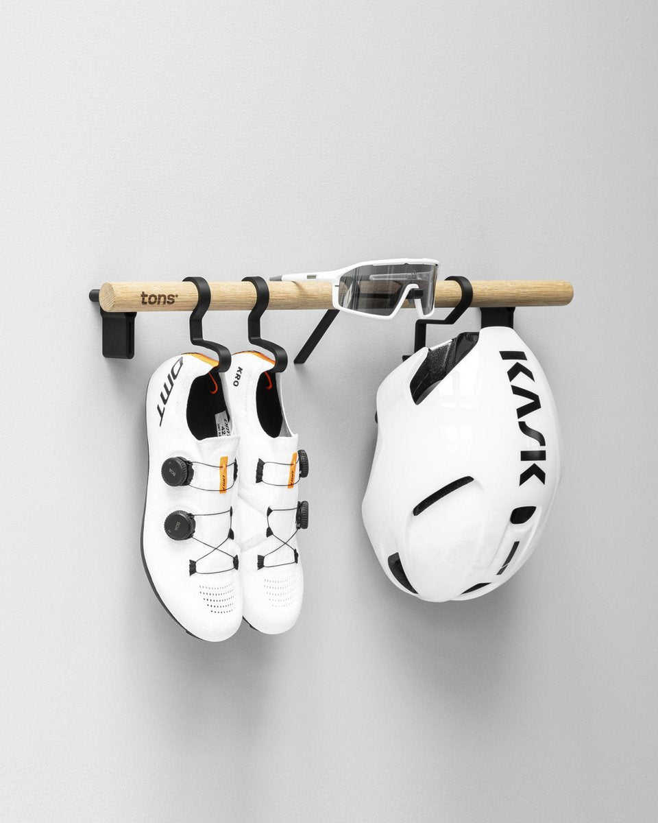 Tons Bar A . Shoes + Glasses + Helmet Natural Oak