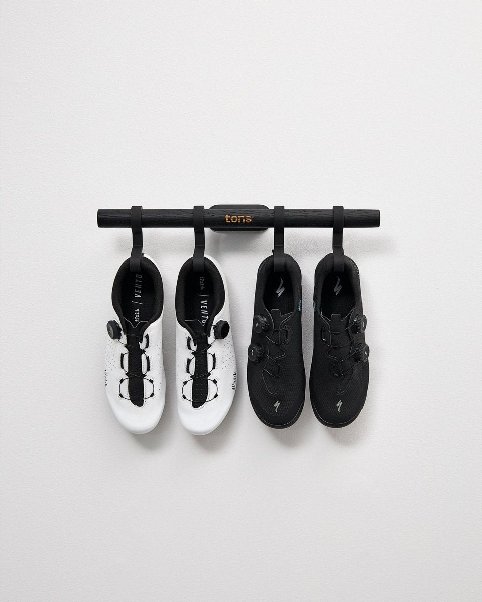 Tons Short Bar C . 2x Pairs of Shoes Matt Black