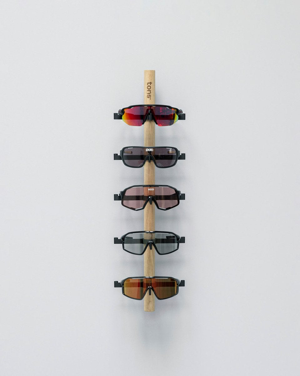 Tons Studio Rack E . 5x Glasses Natural Oak