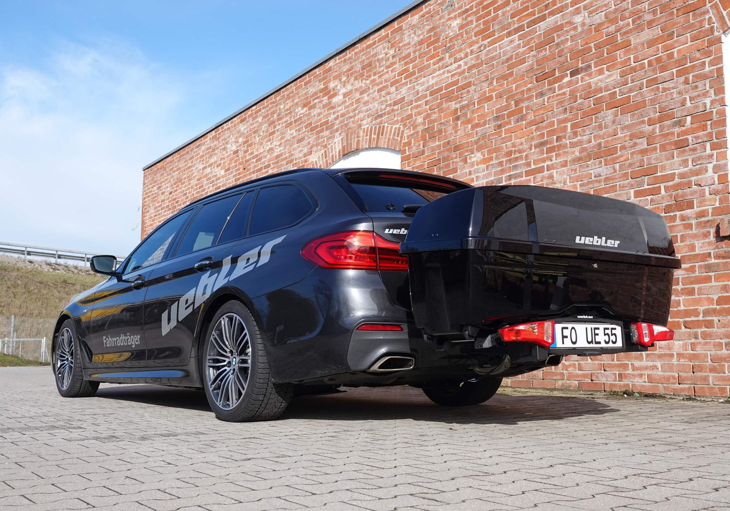 Uebler B1 Rear Box Piano Black