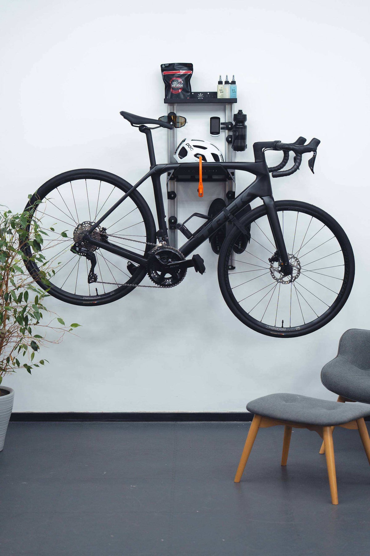 Stashed Spacerail One Rail Mounted Pro Cycling Set