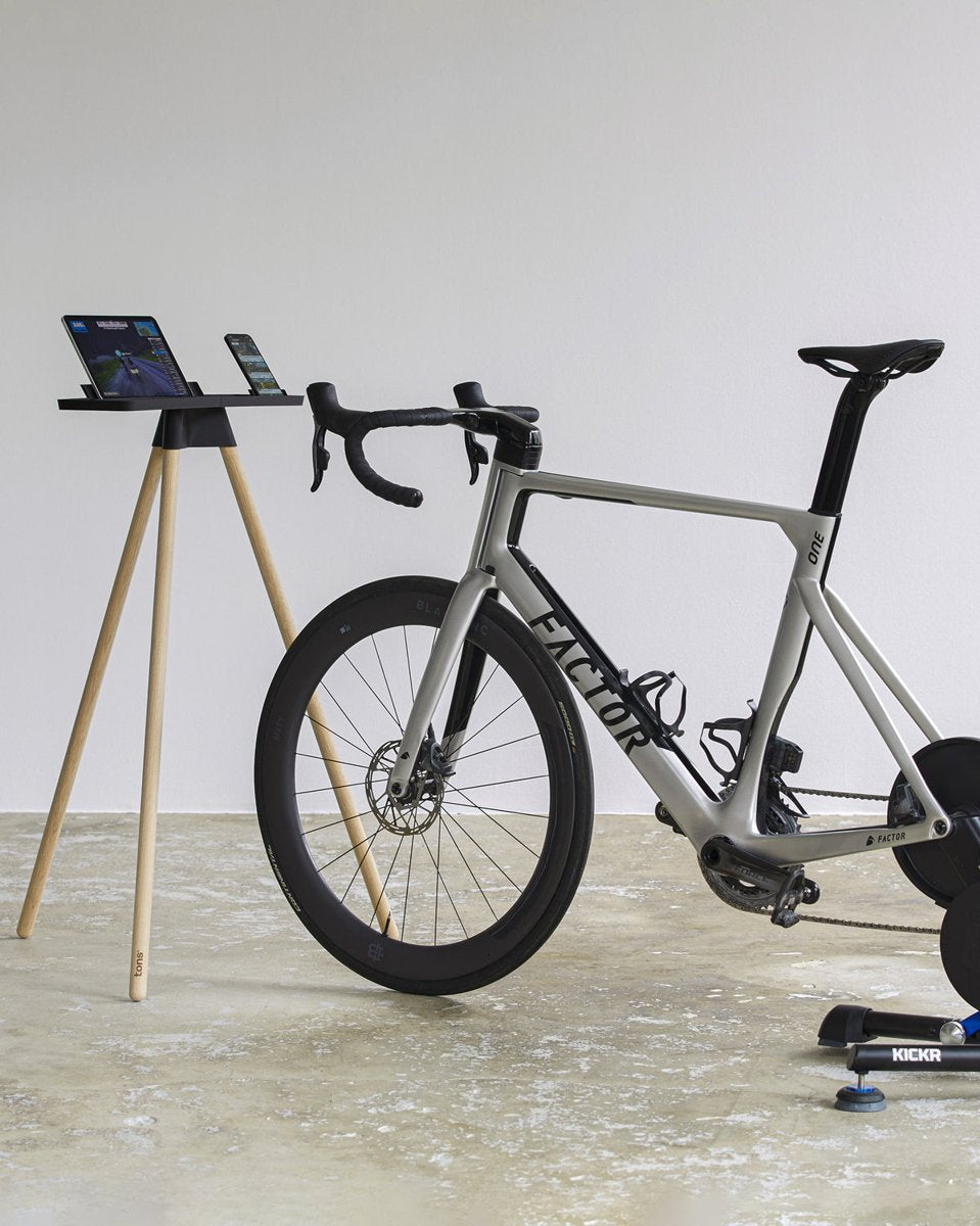 Tons iPad Race Bar Eiken Natuur