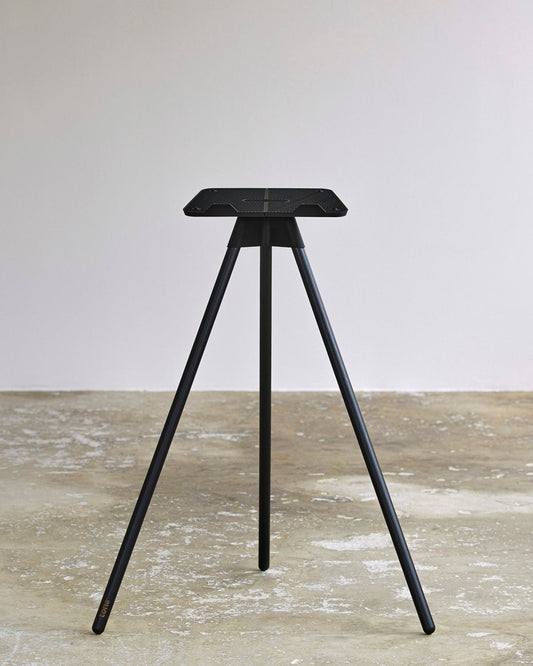 Tons Laptop Stand Matt Black