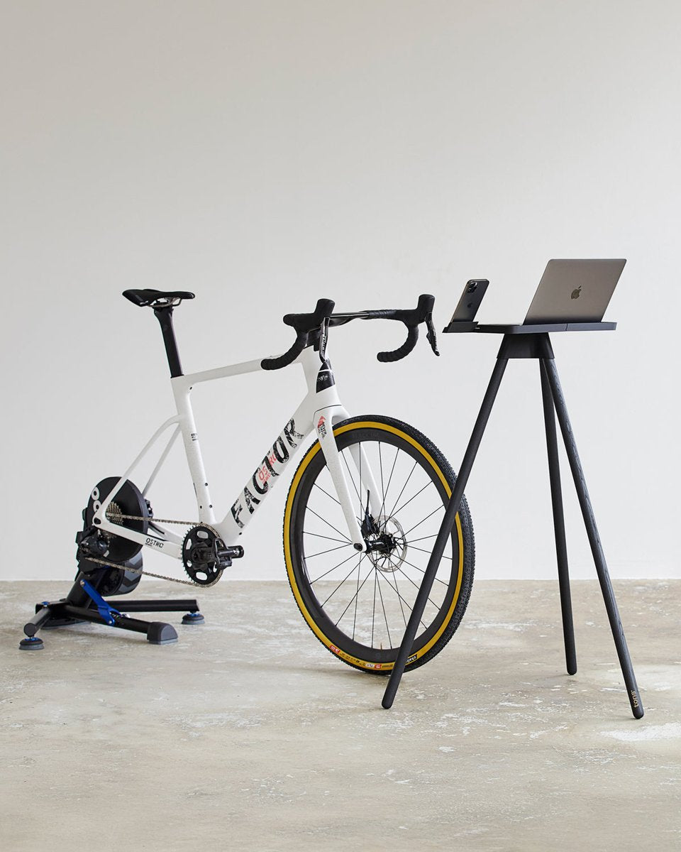 Tons Laptop Race Table Matt Black