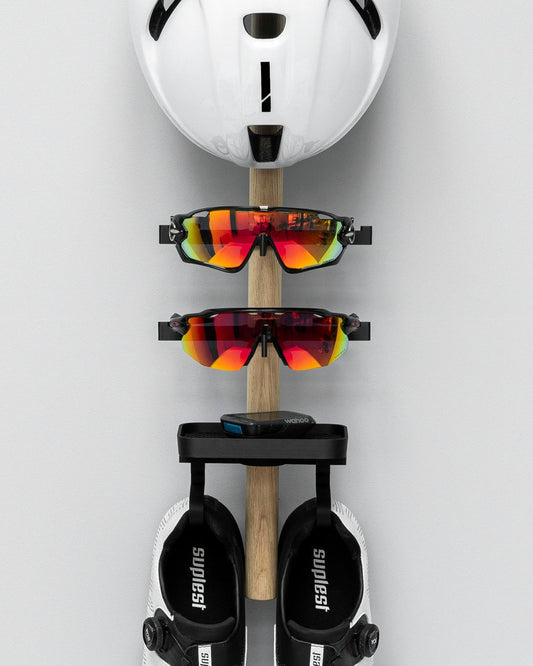 Tons Studio Rack D . Shoes + 2x Glasses + Helmet + Tray Smoked Oak