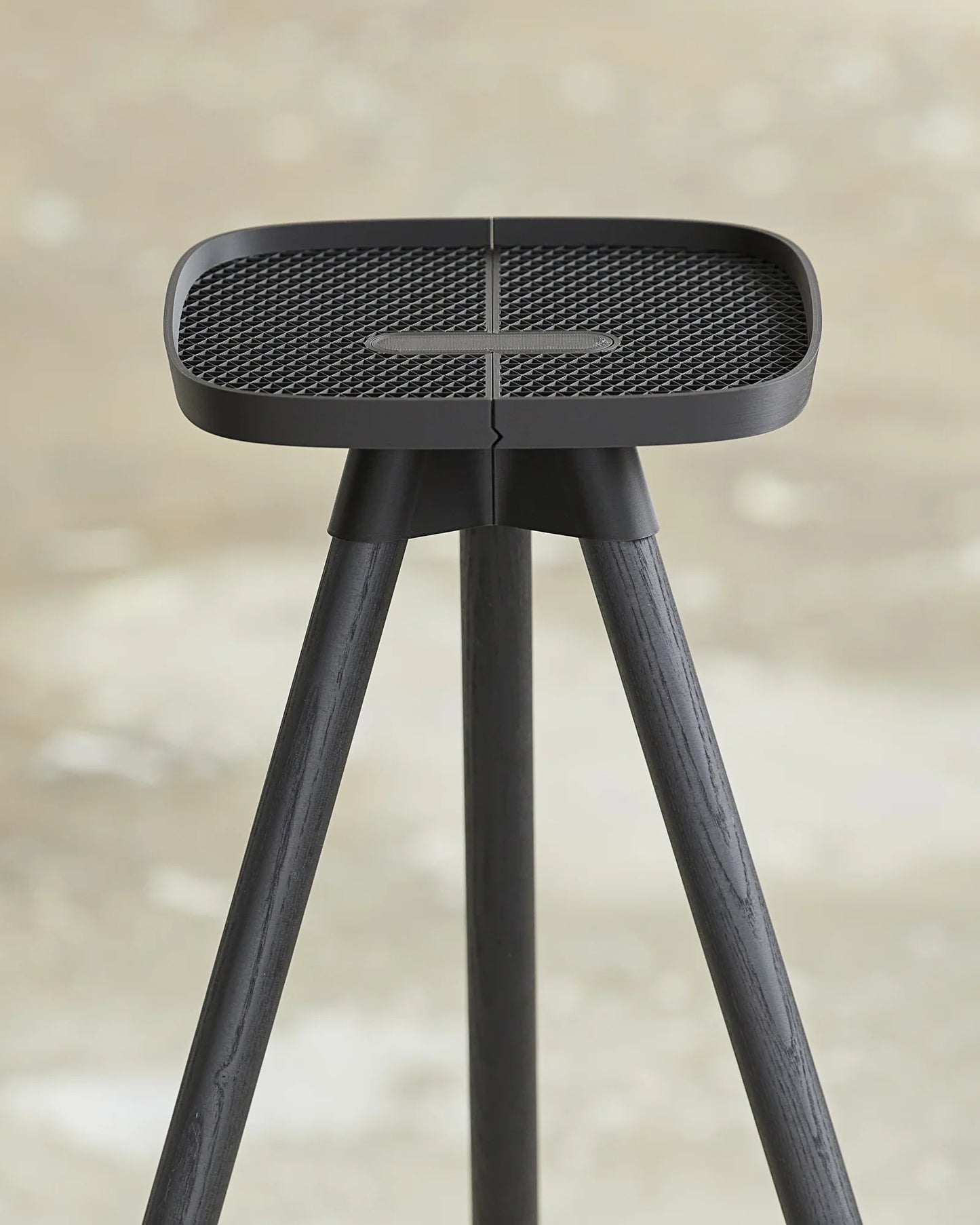 Tons Tray Bottle Matt Black