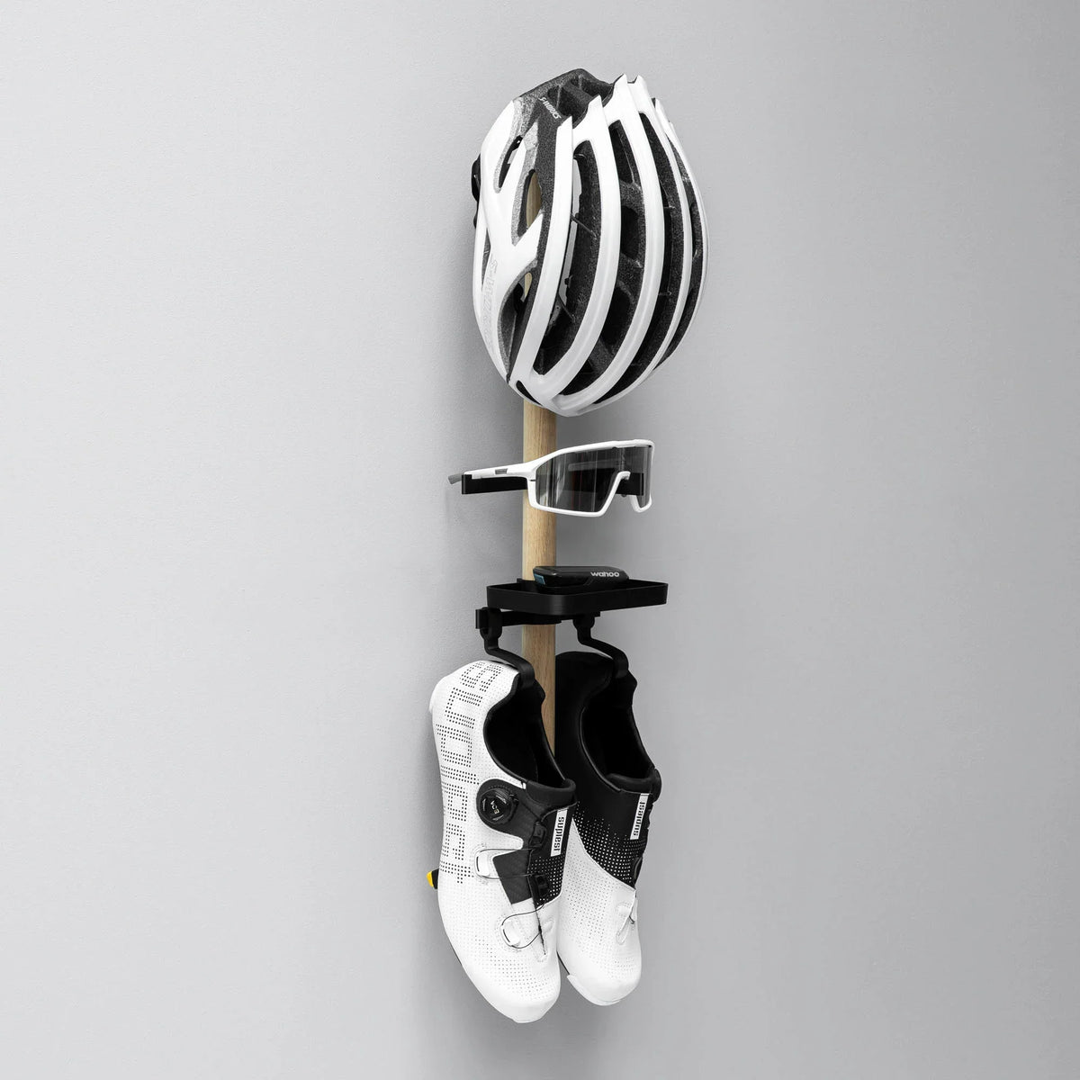 Tons Studio Rack D - Shoes + 2xGlasses + Helmet + Tray Matt Black