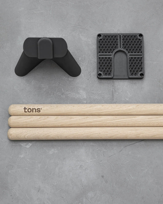 Tons Widescreen Stand + Tray Smoked Oak